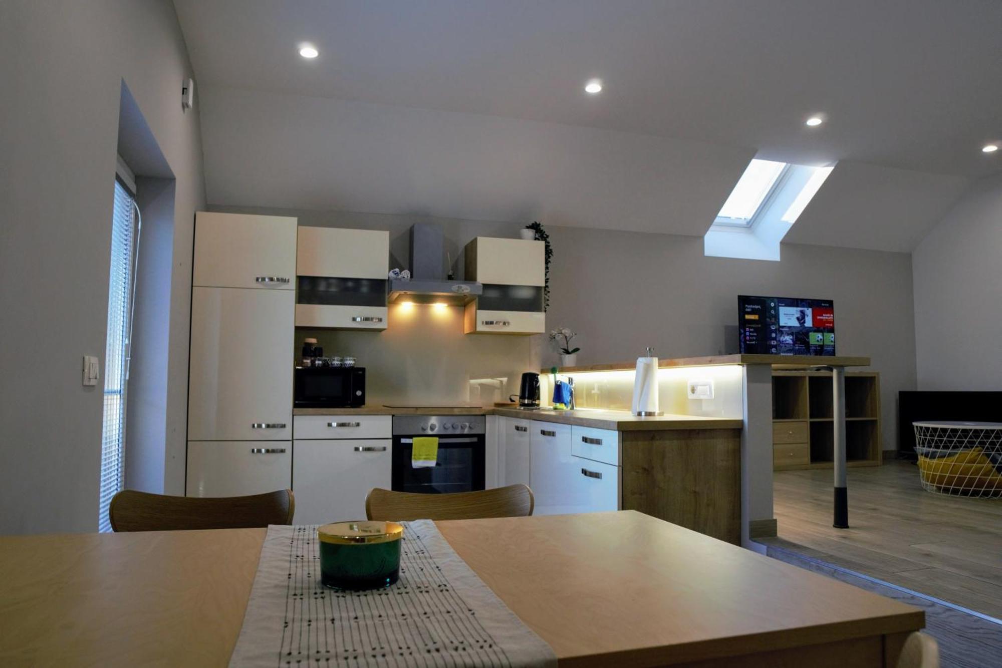 Domen'S Cozy Rentals Kranj Kamer foto